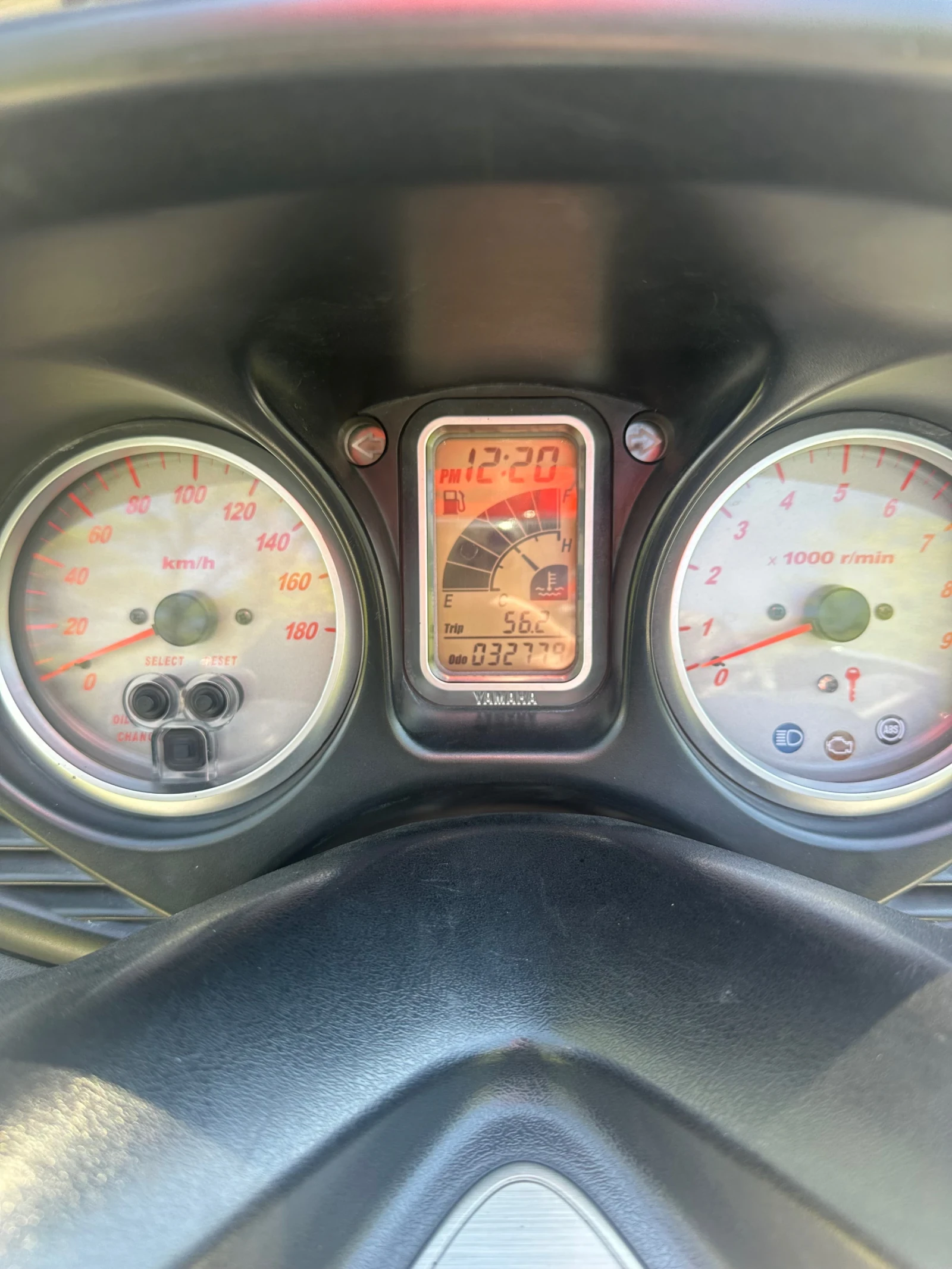 Yamaha T-max Инжекцион, ABS, снимка 5 - Мотоциклети и мототехника - 54342119