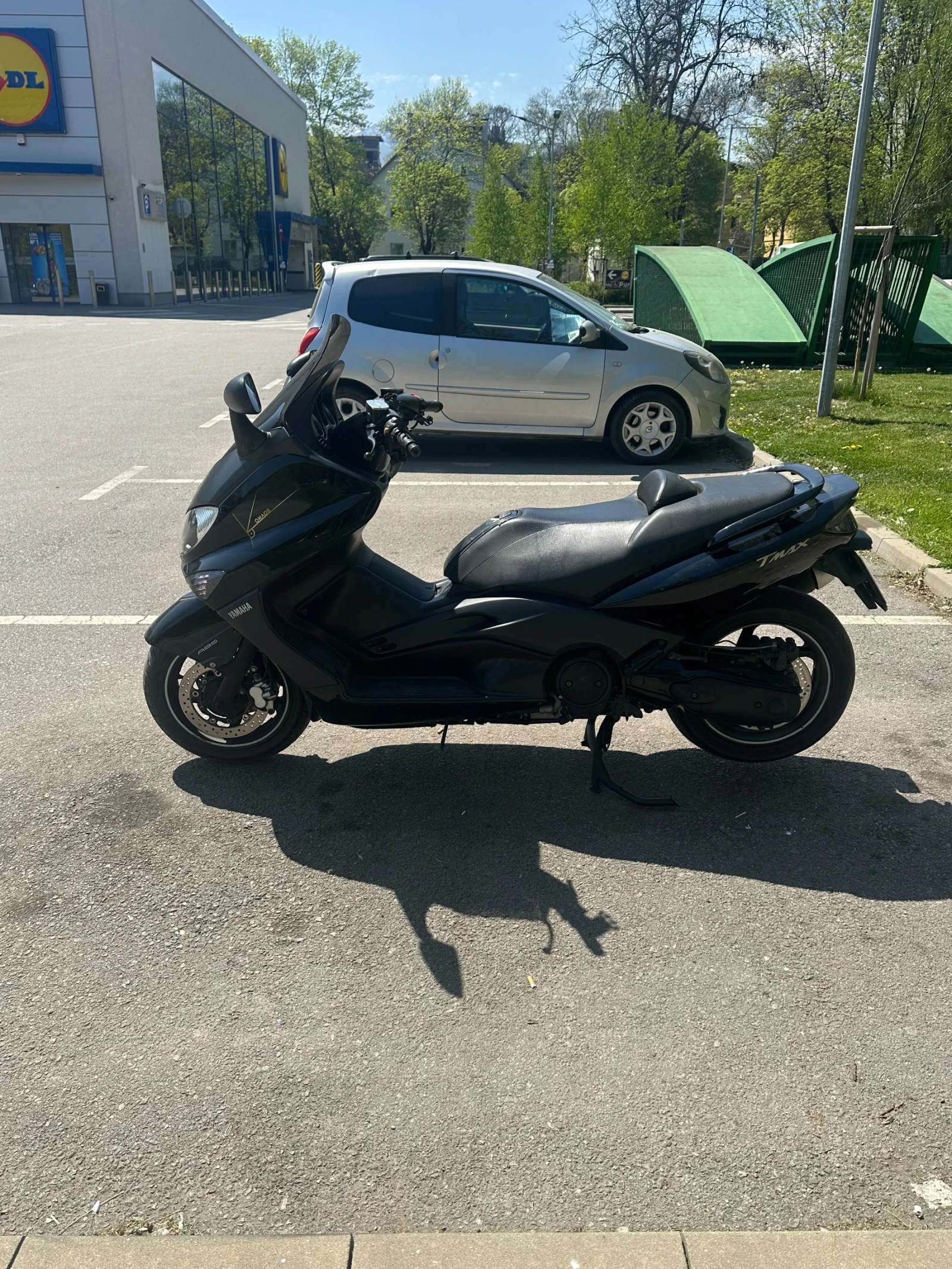 Yamaha T-max Инжекцион, ABS