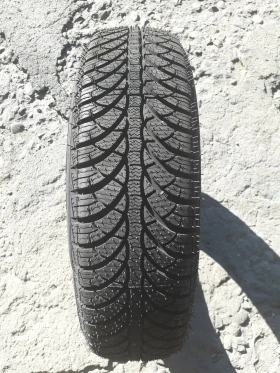 Гуми Зимни 165/65R15, снимка 3 - Гуми и джанти - 45863967