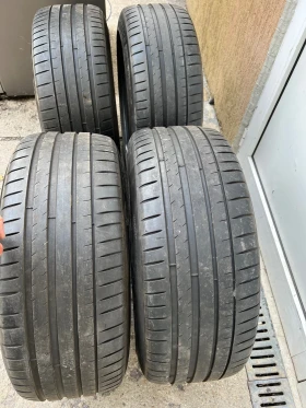 Гуми Летни 255/45R19, снимка 1 - Гуми и джанти - 47271813