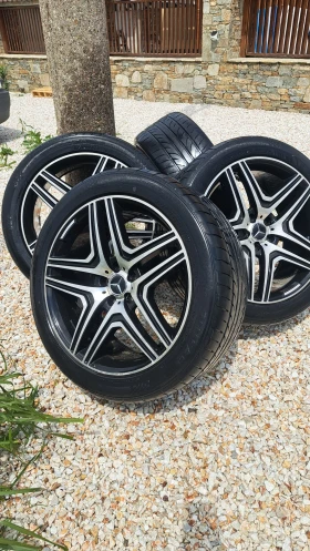 ����� �� �������� �� ���� � ������ 305/40R22 �� Mercedes-Benz G 500