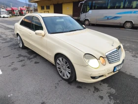 Mercedes-Benz E 200, снимка 6