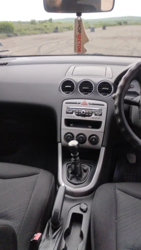 Peugeot 308 1.6 hdi 112 коня, снимка 4