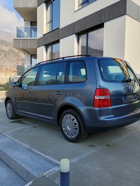 VW Touran 1.9 TDI 105Hp 6ск 7места Подгреви Уникат, снимка 5