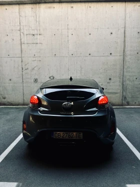 Hyundai Veloster , снимка 11