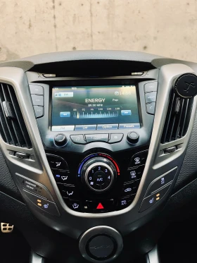 Hyundai Veloster , снимка 8