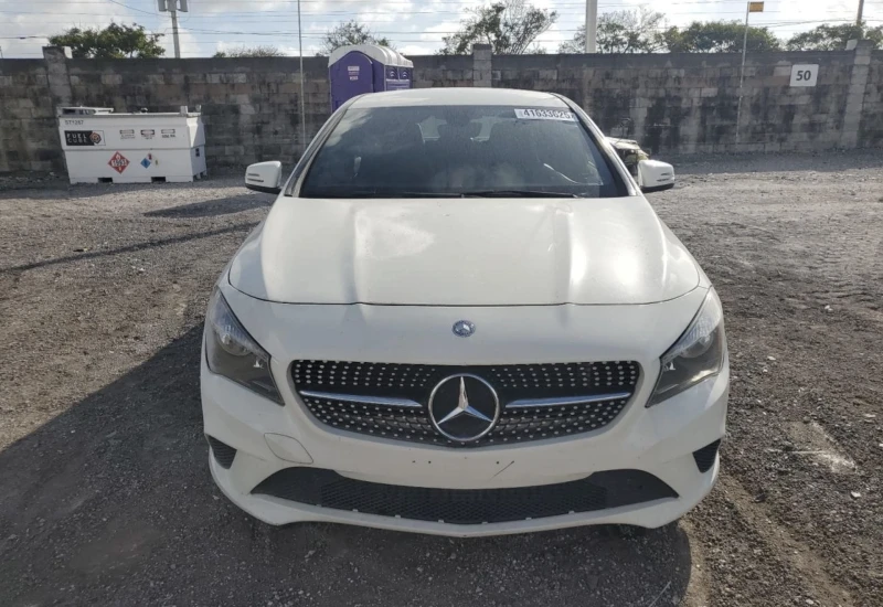 Mercedes-Benz CLA 250, снимка 3 - Автомобили и джипове - 49372754