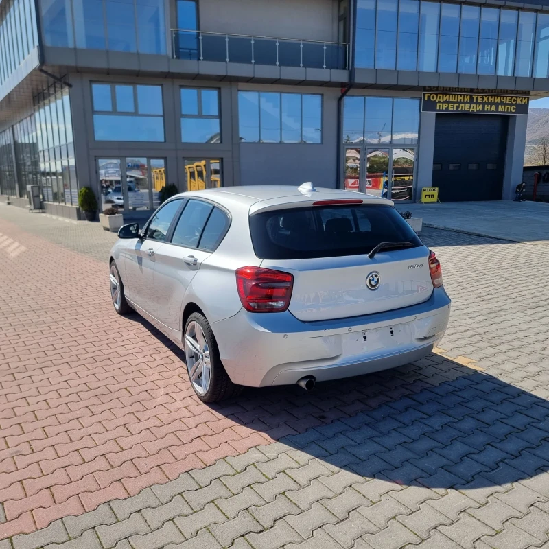 BMW 120 2.0  D, снимка 3 - Автомобили и джипове - 49858443