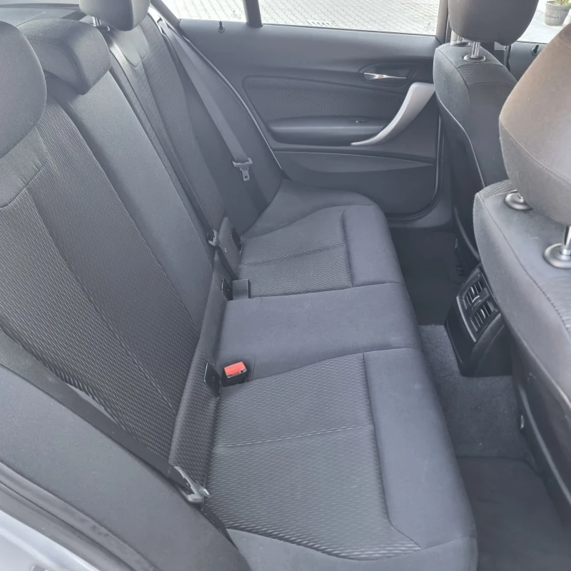 BMW 120 2.0  D, снимка 13 - Автомобили и джипове - 49858443