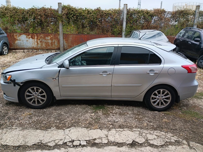 Mitsubishi Lancer 1.6 i MIVEC na chasti, снимка 5 - Автомобили и джипове - 51888704