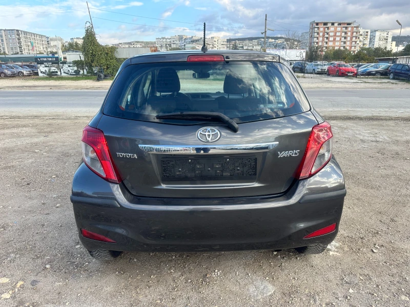 Toyota Yaris 1.4 D4D, снимка 5 - Автомобили и джипове - 53105815
