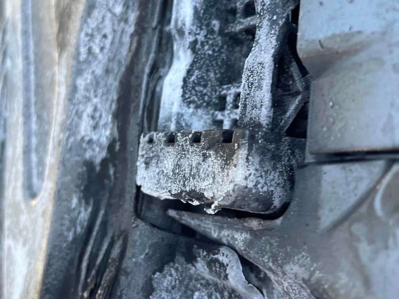 Mercedes-Benz C 400 * CARFAX * БЕЗ ПЪРВОНАЧАЛНА ВНОСКА, снимка 11 - Автомобили и джипове - 53220106