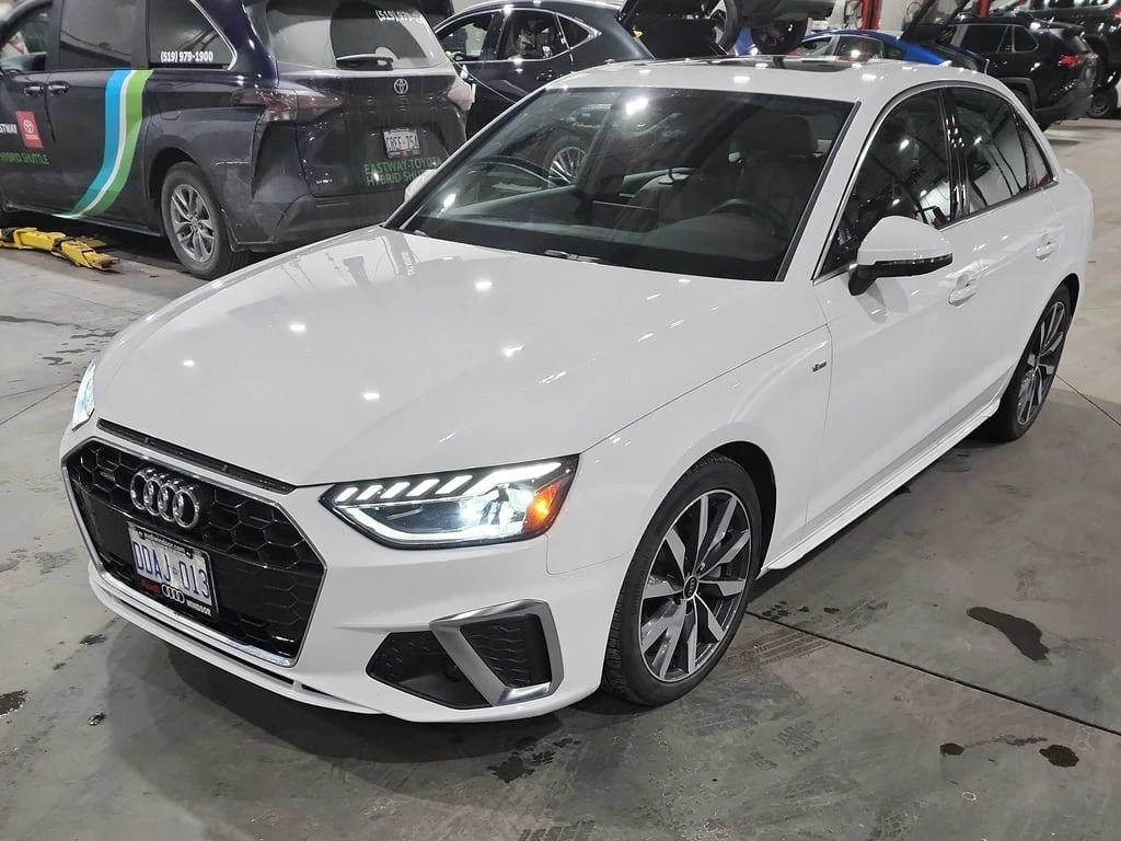 Audi A4 * Progressiv * CARFAX * ЦЕНА ДО БГ, снимка 1