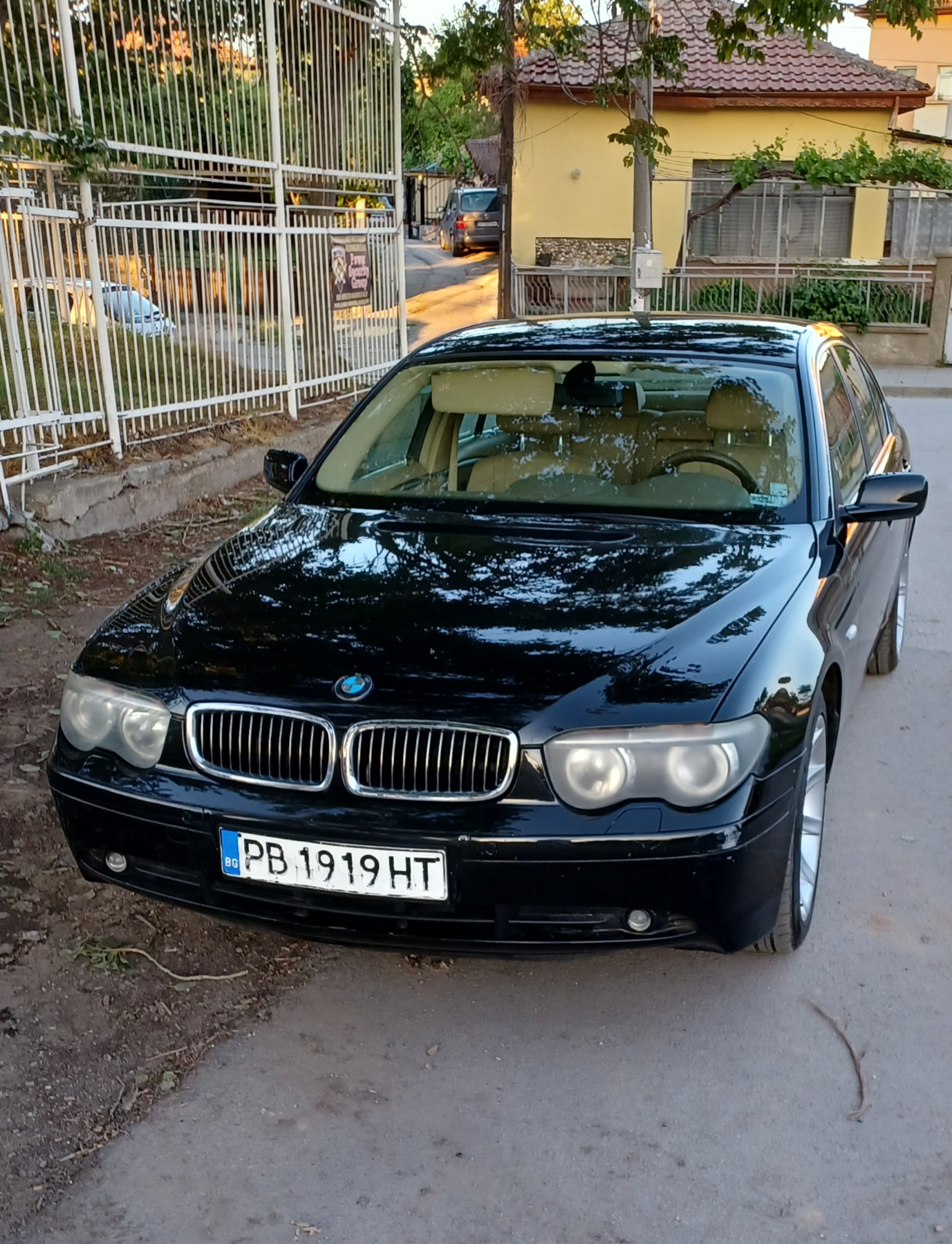 BMW 735  - изображение 1