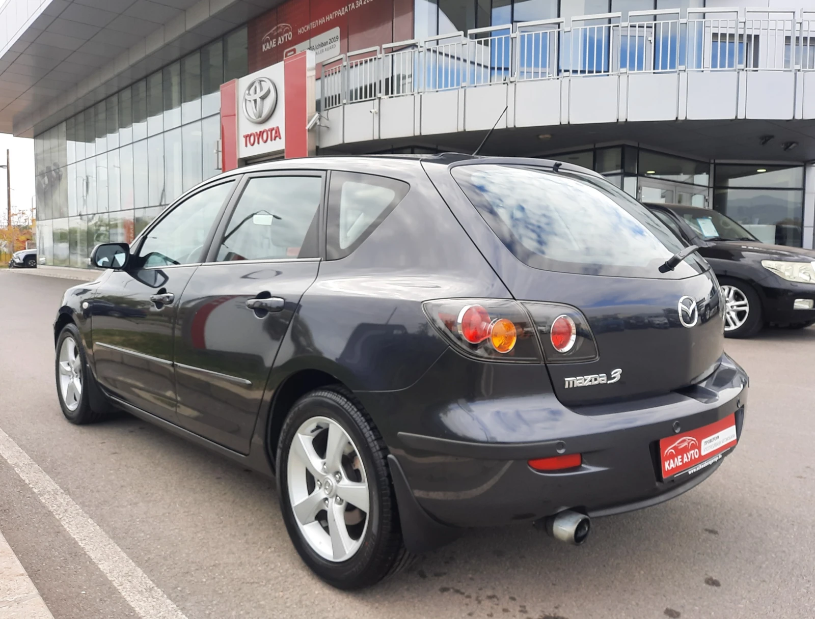 Mazda 3 1.6 AT - изображение 8