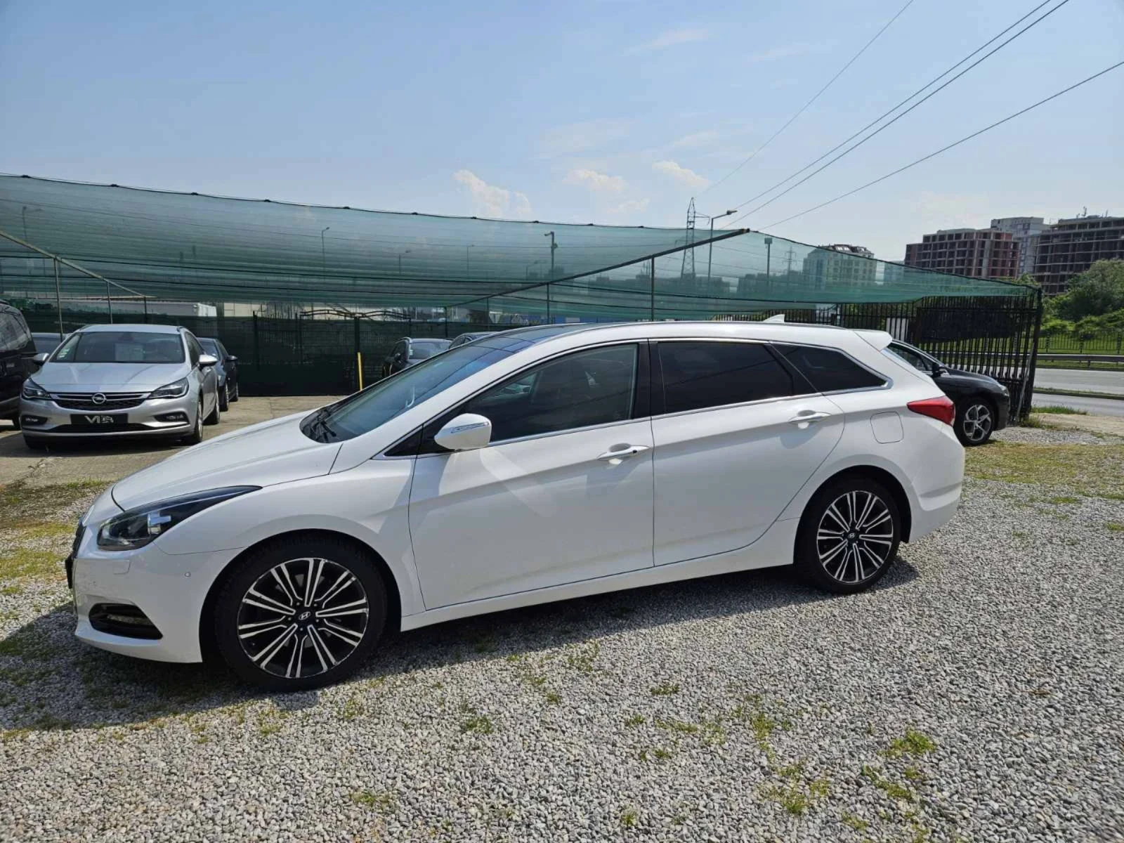 Hyundai I40 1.7CRDI 141k.c. PREMIUM - изображение 4