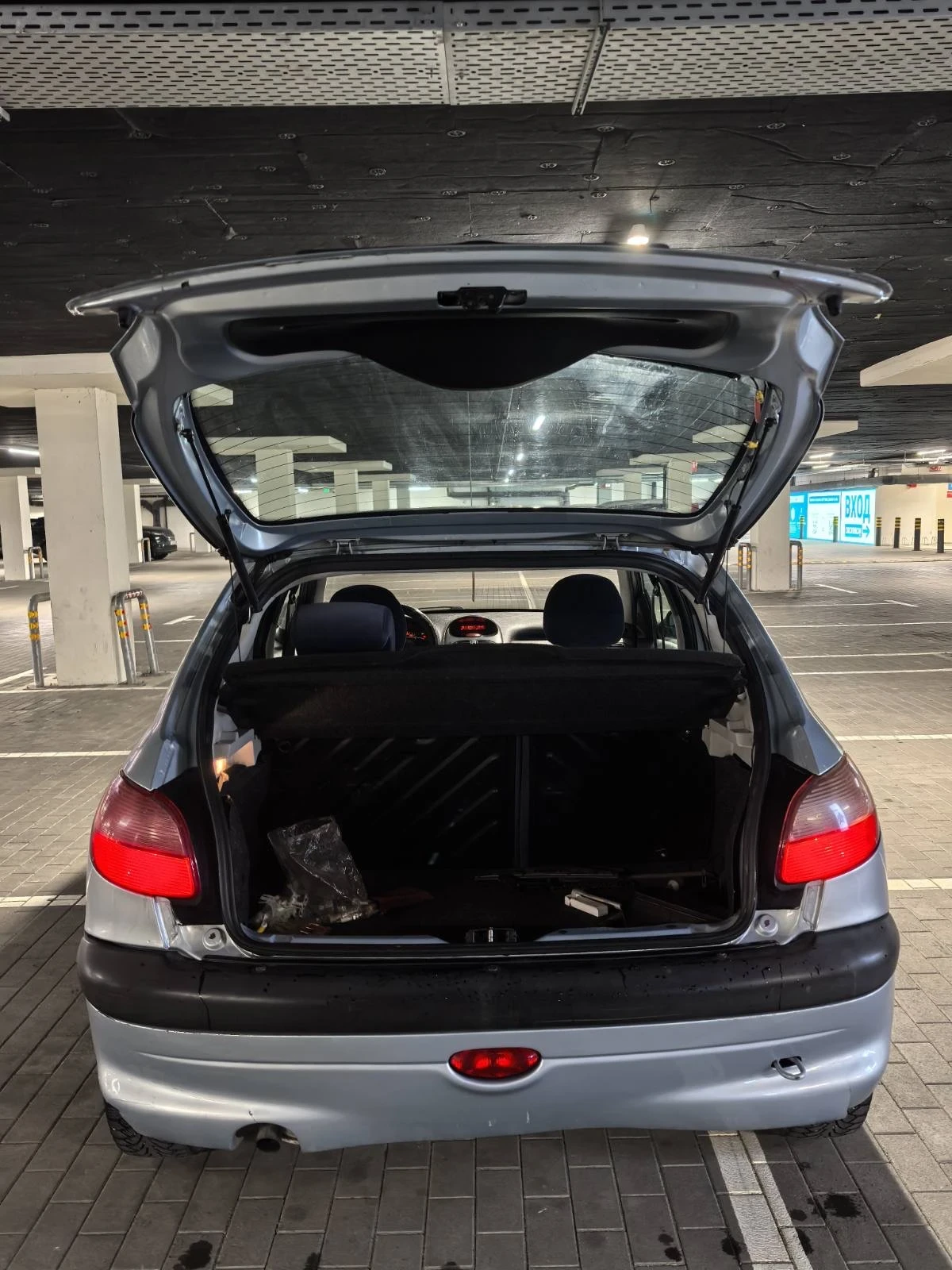 Peugeot 206 1.4  - изображение 10