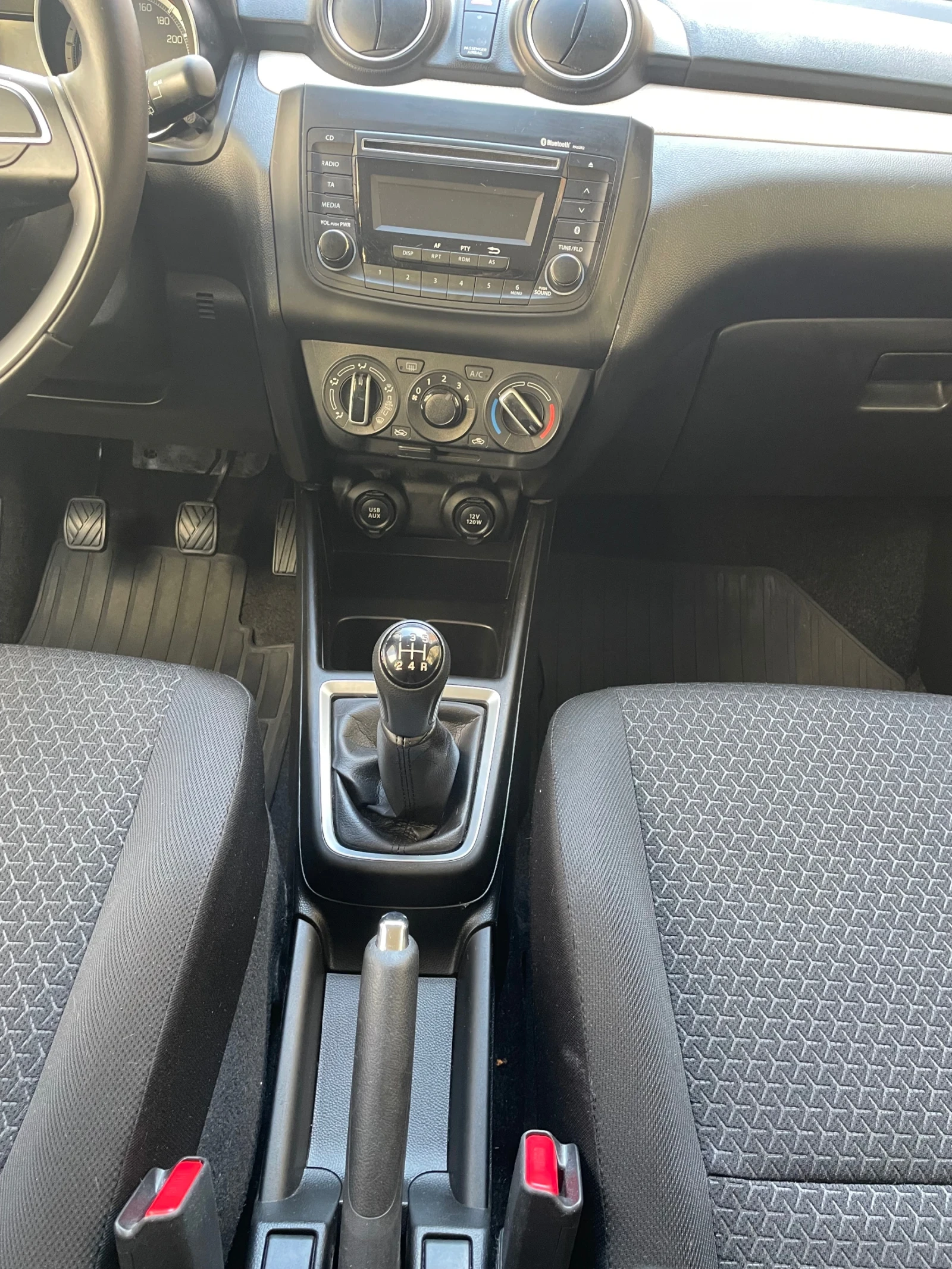 Suzuki Swift  - изображение 9