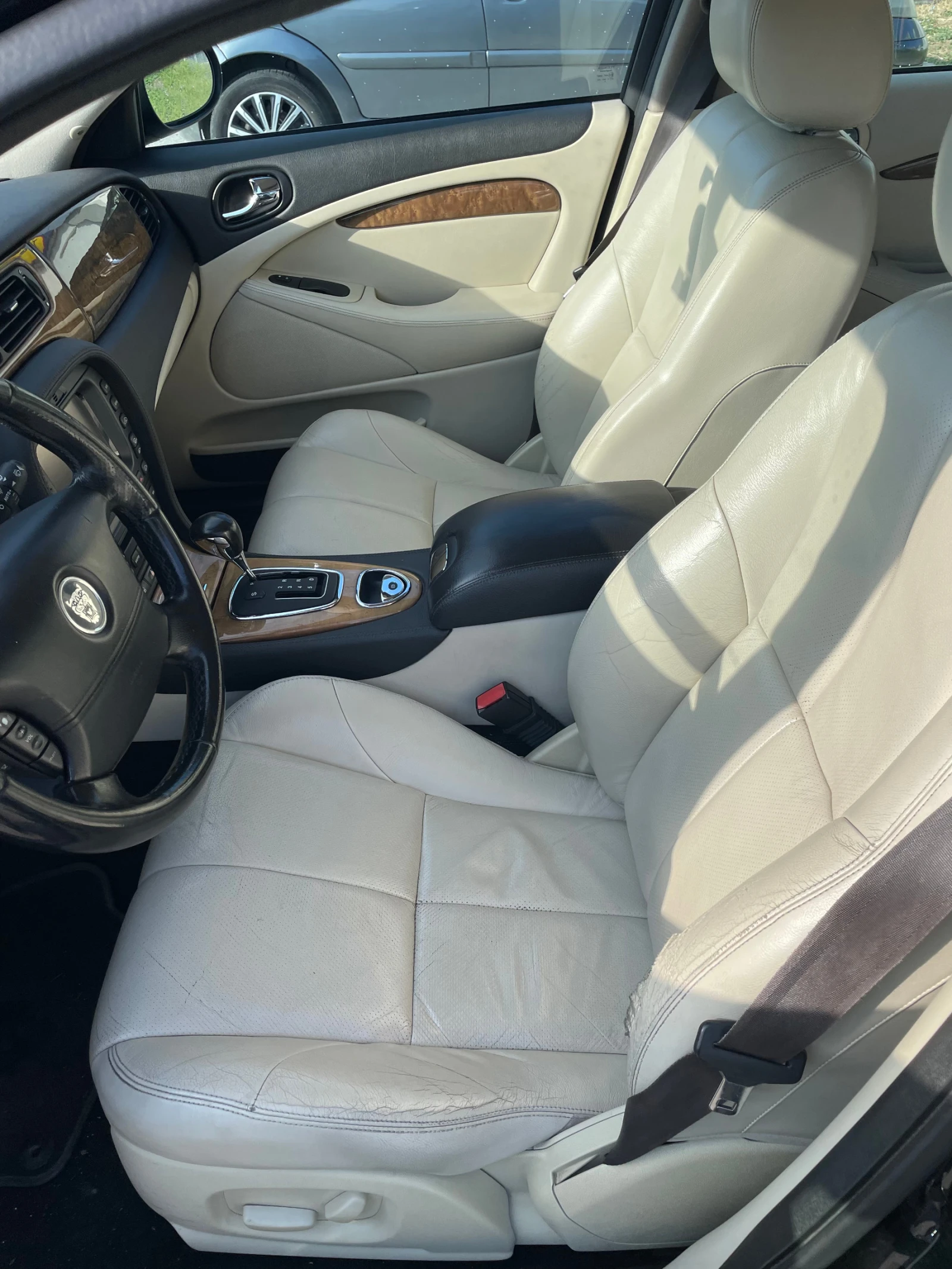 Jaguar S-type Sport - изображение 8