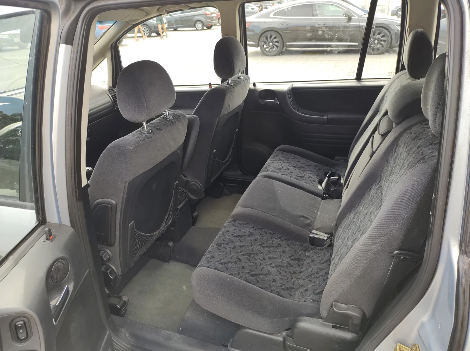 Opel Zafira  - изображение 8