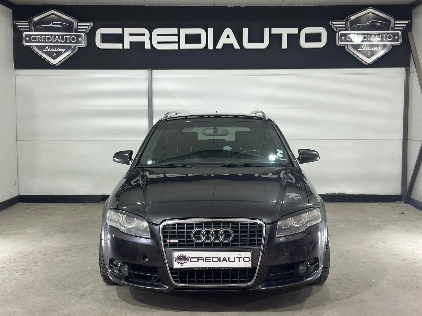 Audi A4 S line - изображение 2