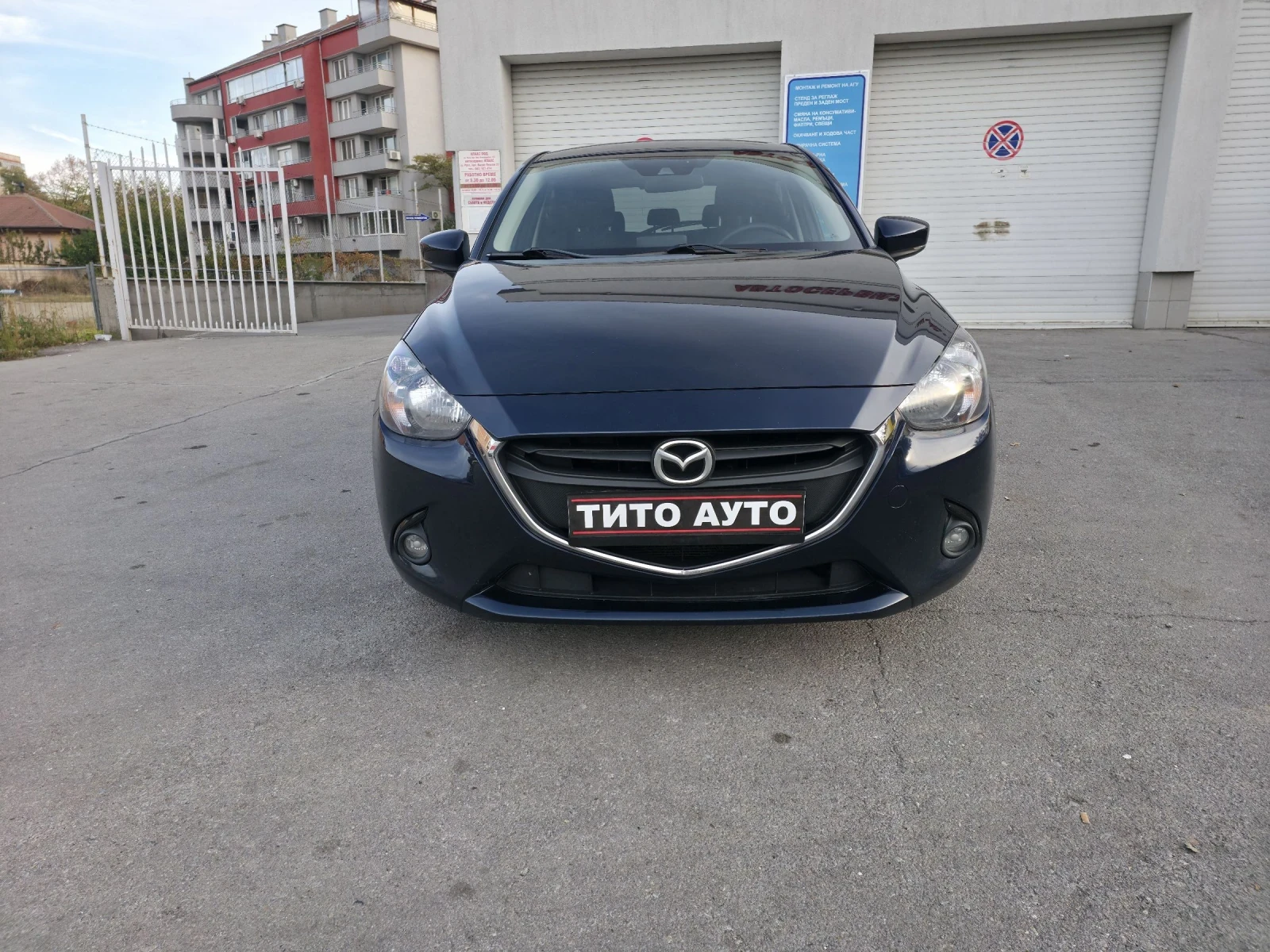 Mazda 2 /1.5 i/90КС./НАВИ/ПАРКТРОНИК/МЪРТВА ТОЧКА - изображение 3