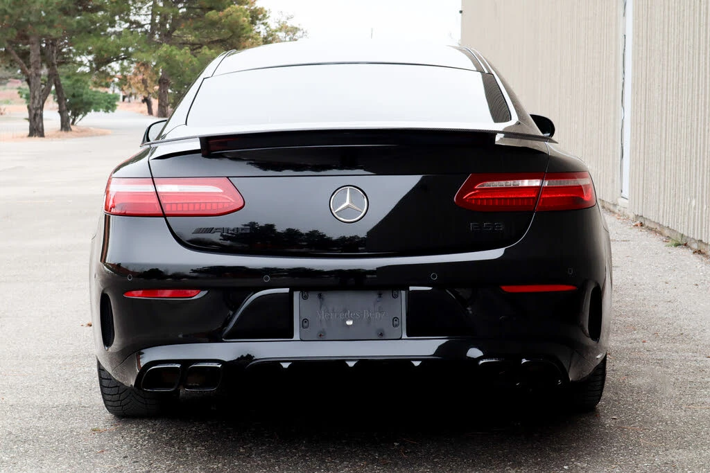 Mercedes-Benz E 53 AMG Coupe* 4MATIC+ * АвтоКредит* (ЦЕНА ДО БГ) - изображение 4