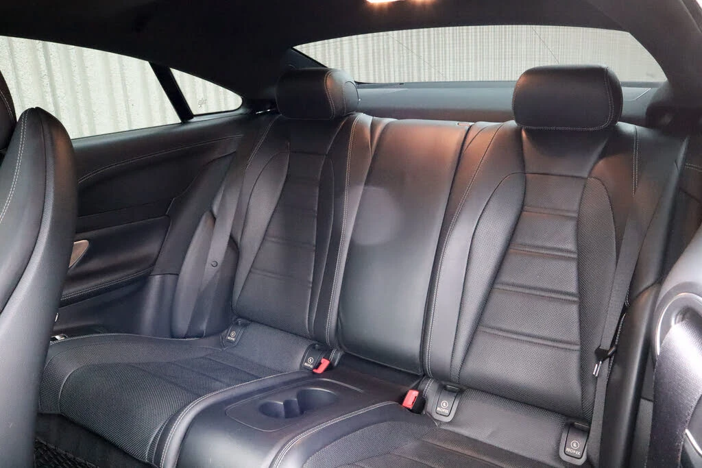 Mercedes-Benz E 53 AMG Coupe* 4MATIC+ * АвтоКредит* (ЦЕНА ДО БГ) - изображение 9