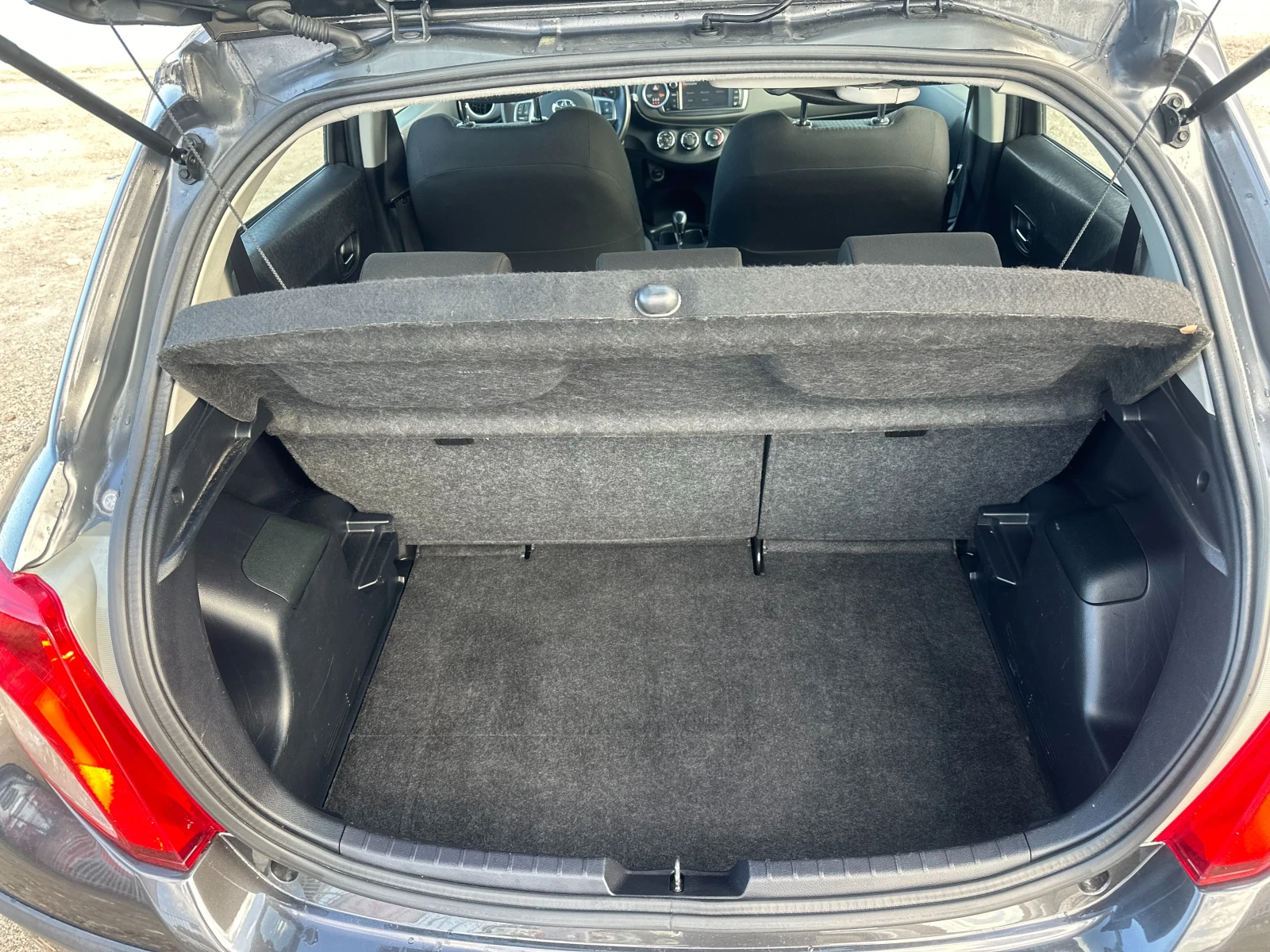 Toyota Yaris 1.4 D4D | Mobile.bg � ����������� 15