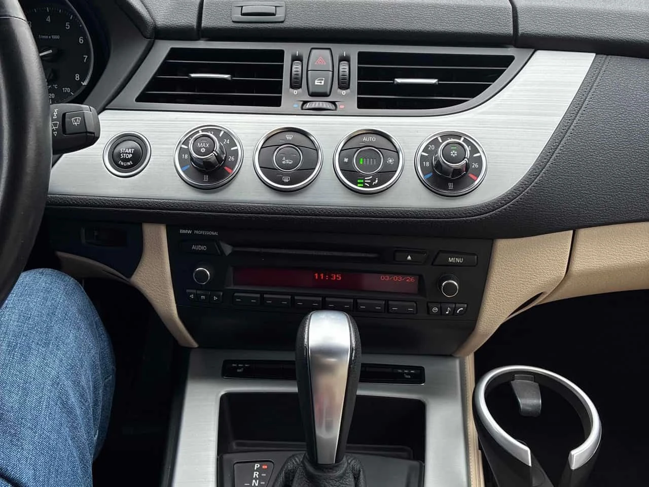 BMW Z4 * sDrive30i * ПОДГРЕВ* KEYLESS* , снимка 9 - Автомобили и джипове - 53763817