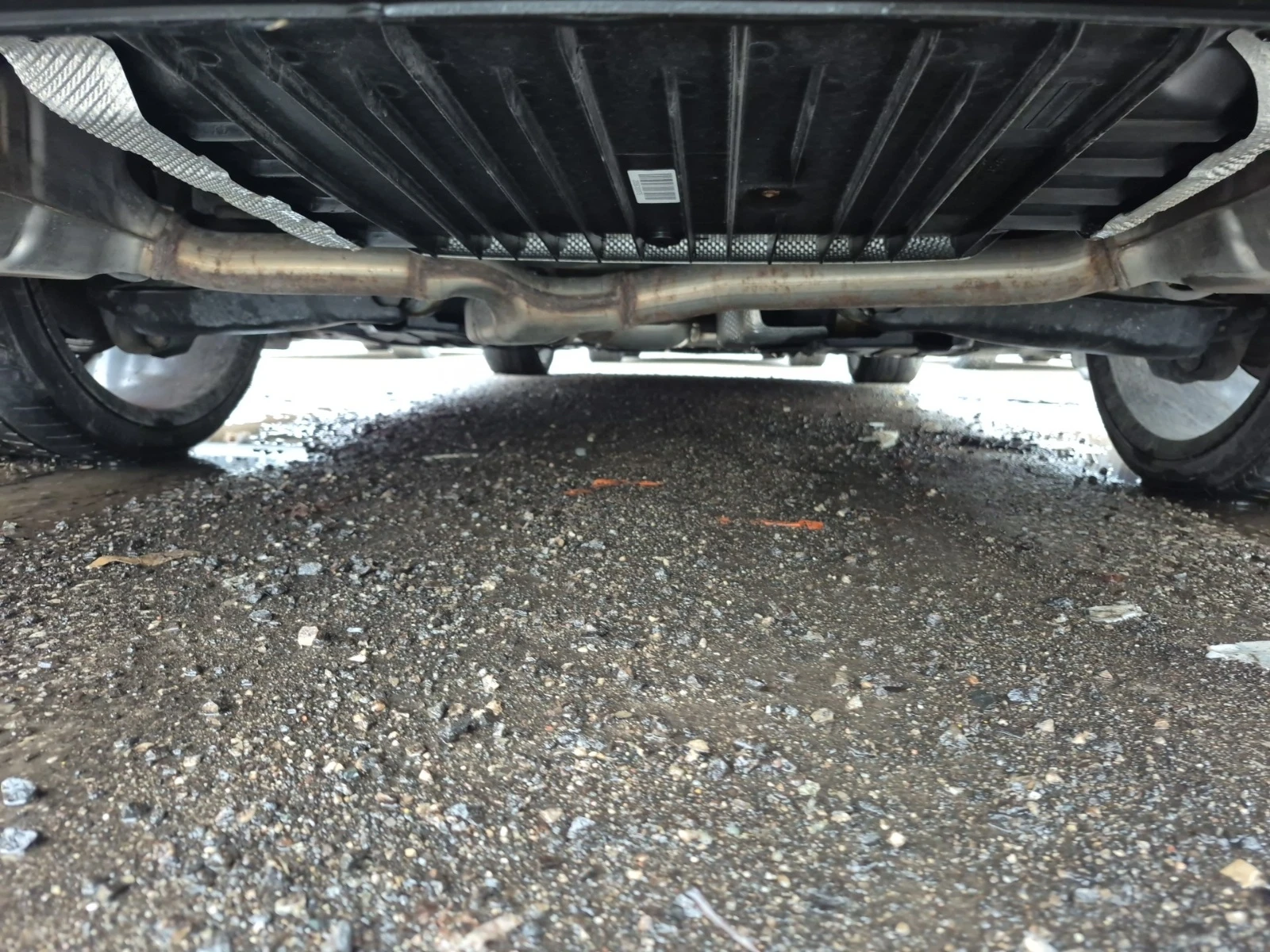 Mercedes-Benz E 400 V6 BUTURBO * * CARFAX * * АВТО КРЕДИТ * * , снимка 12 - Автомобили и джипове - 53989512