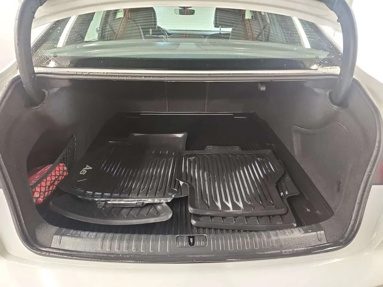 Audi A6 TECHNIK  CARFAX, снимка 14 - Автомобили и джипове - 53999178