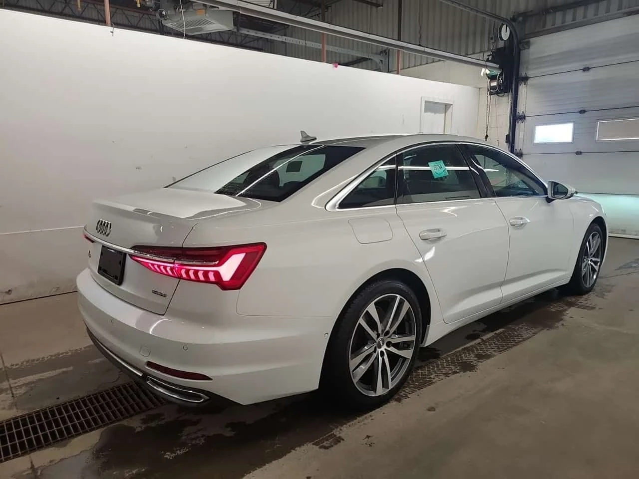 Audi A6 TECHNIK  CARFAX, снимка 3 - Автомобили и джипове - 53999178