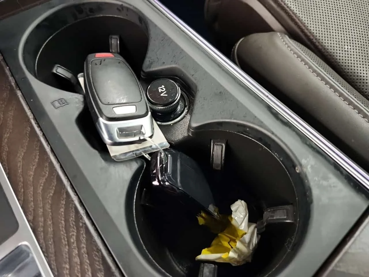 Audi A6 TECHNIK  CARFAX, снимка 8 - Автомобили и джипове - 53999178