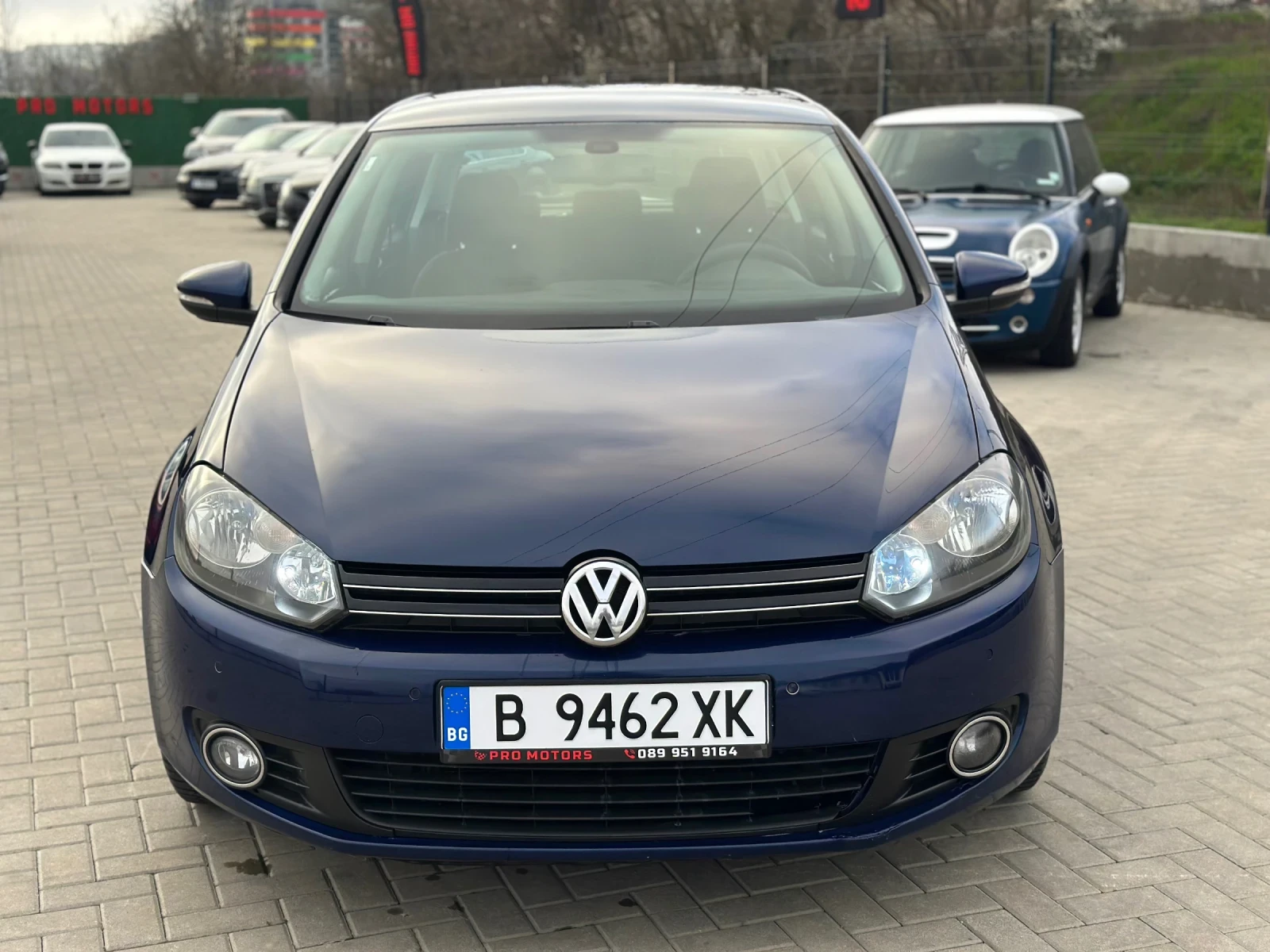 VW Golf 1.6 TDI, снимка 3 - Автомобили и джипове - 54086787