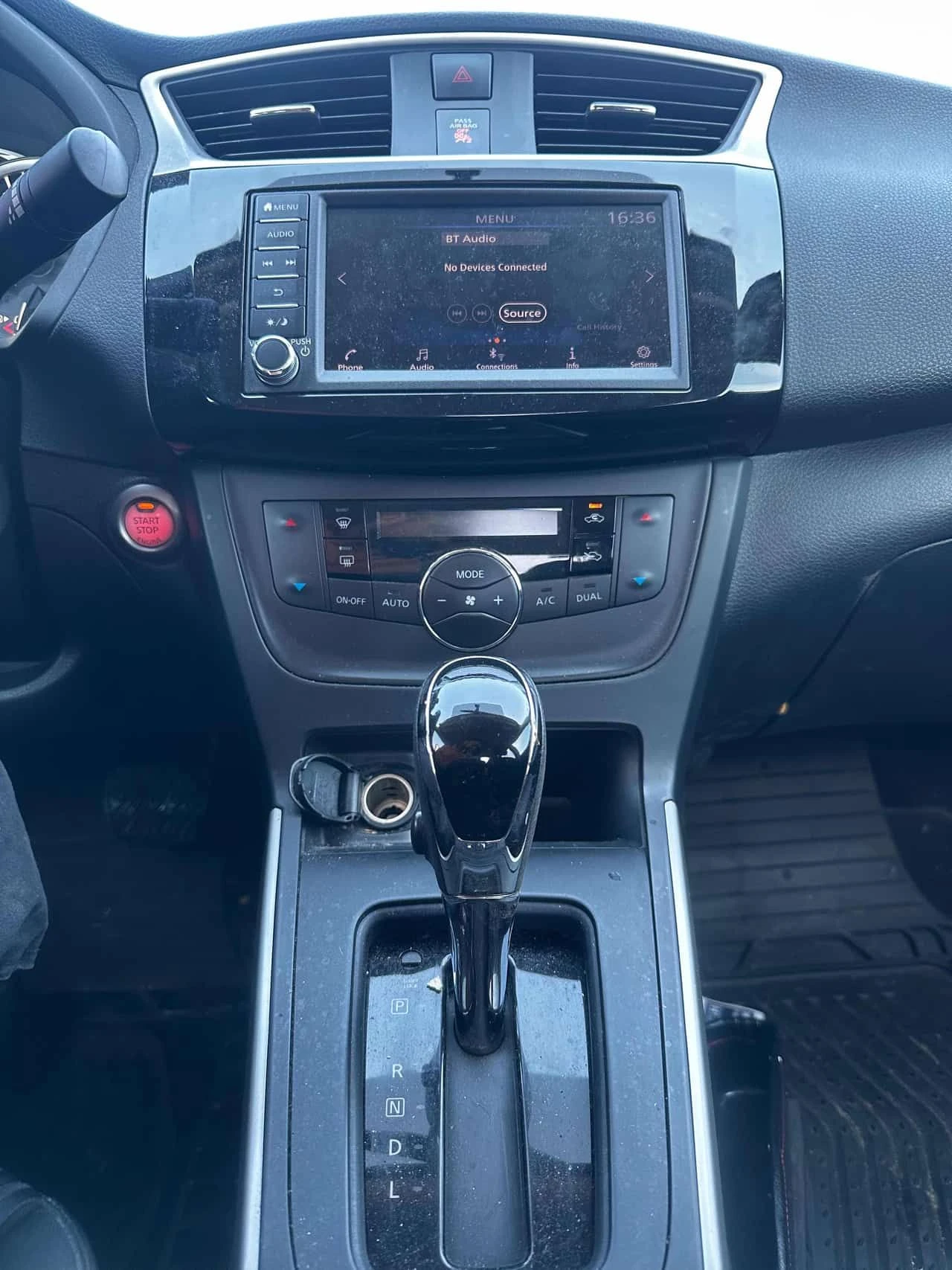 Nissan Sentra * SV CVT * CARFAX * ЦЕНА ДО БГ, снимка 8 - Автомобили и джипове - 54204858