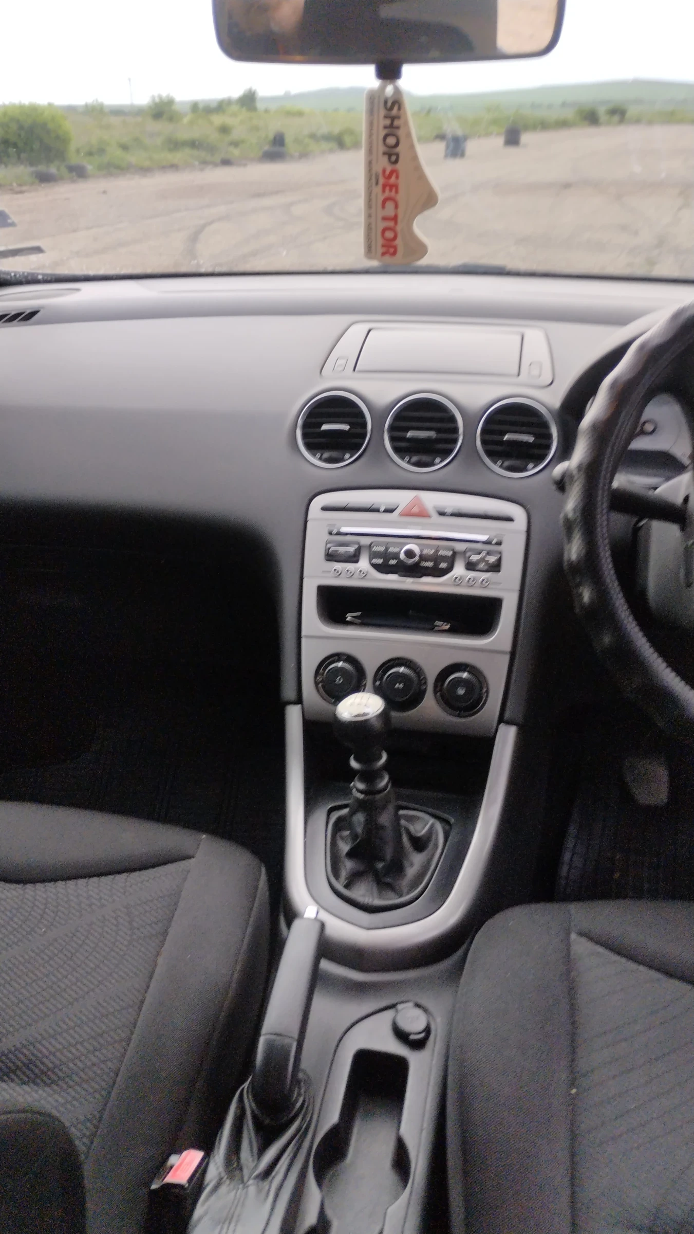Peugeot 308 1.6 hdi 112 коня, снимка 4 - Автомобили и джипове - 54462471