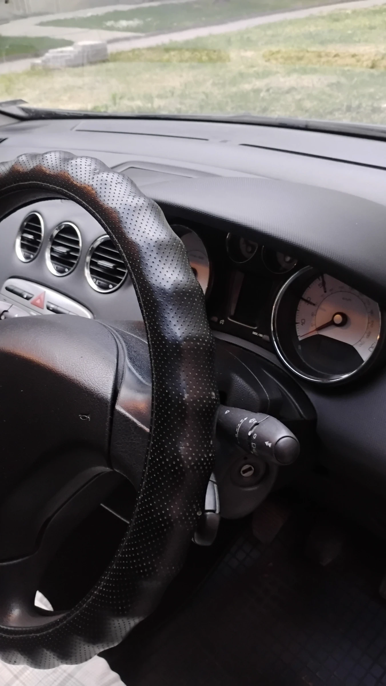 Peugeot 308 1.6 hdi 112 коня, снимка 6 - Автомобили и джипове - 54462471