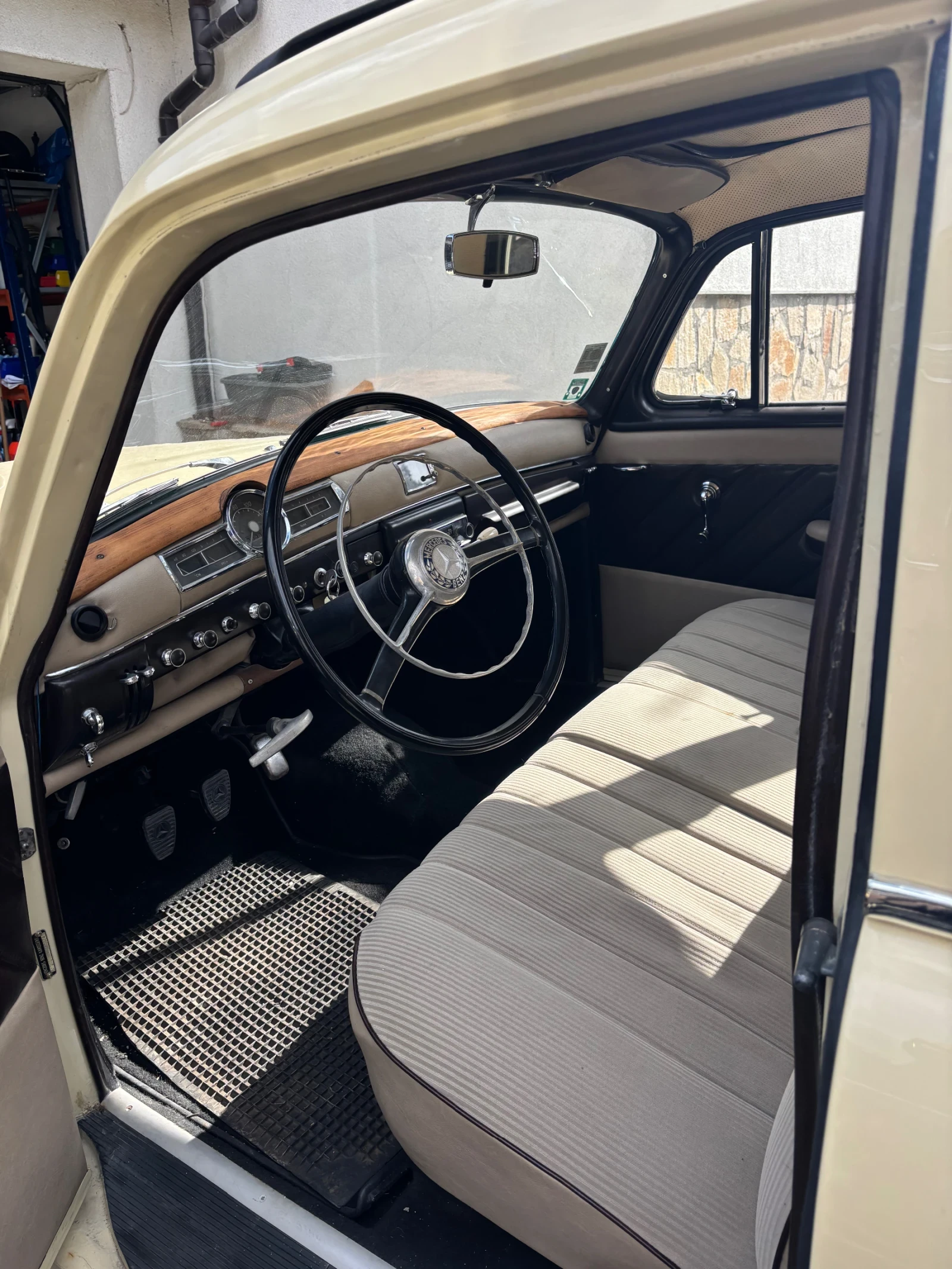 Mercedes-Benz 190 Ponton W121, снимка 9 - Автомобили и джипове - 54509144