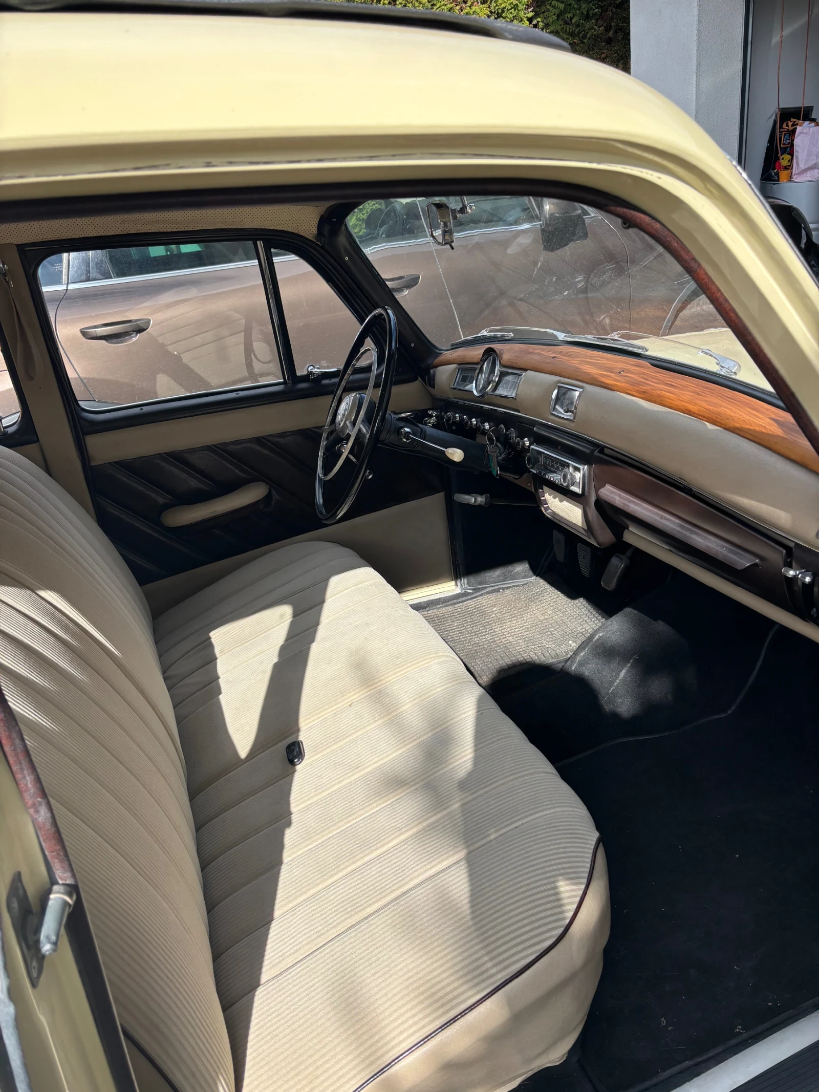 Mercedes-Benz 190 Ponton W121, снимка 6 - Автомобили и джипове - 54509144
