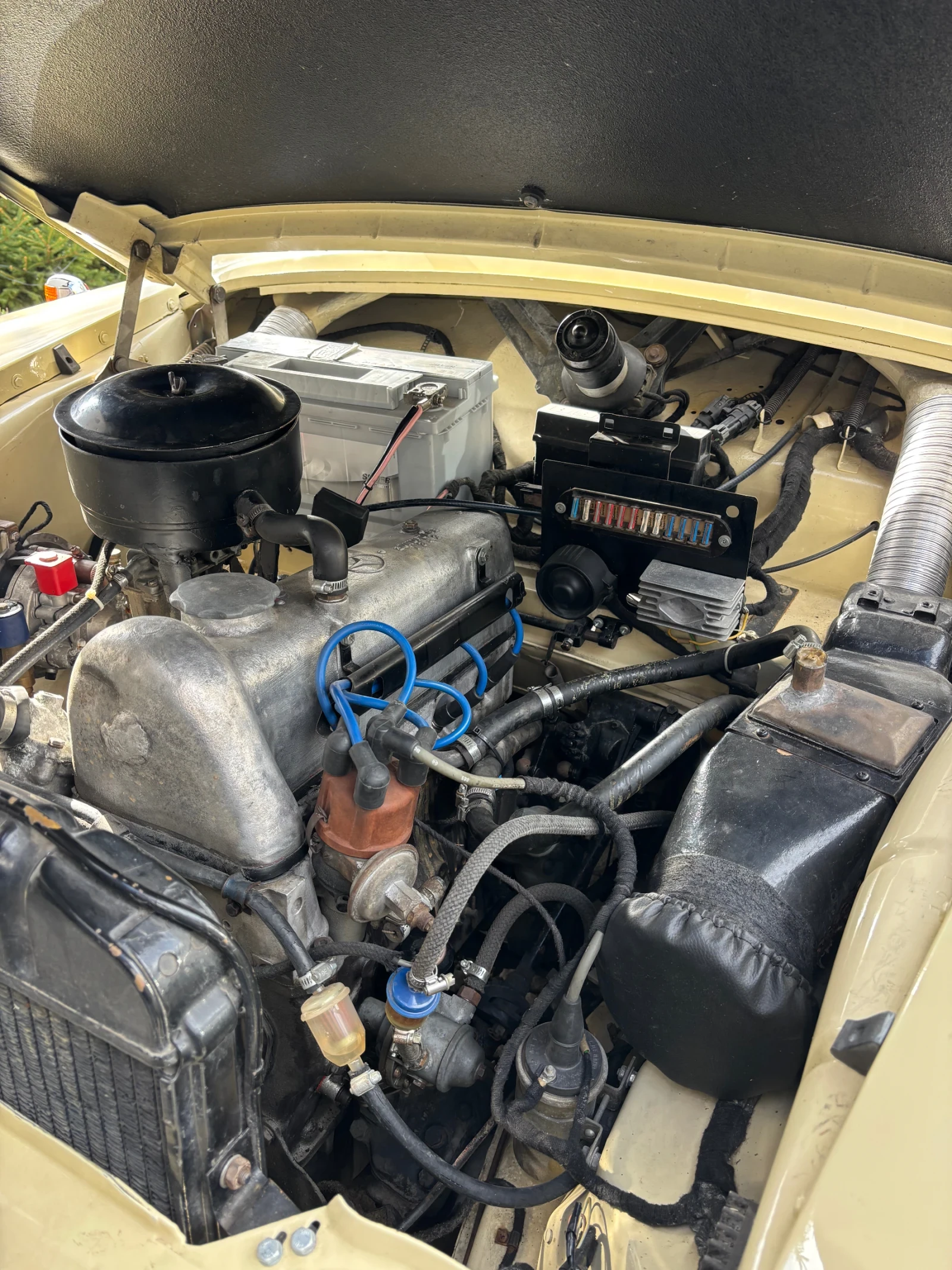 Mercedes-Benz 190 Ponton W121, снимка 2 - Автомобили и джипове - 54509144