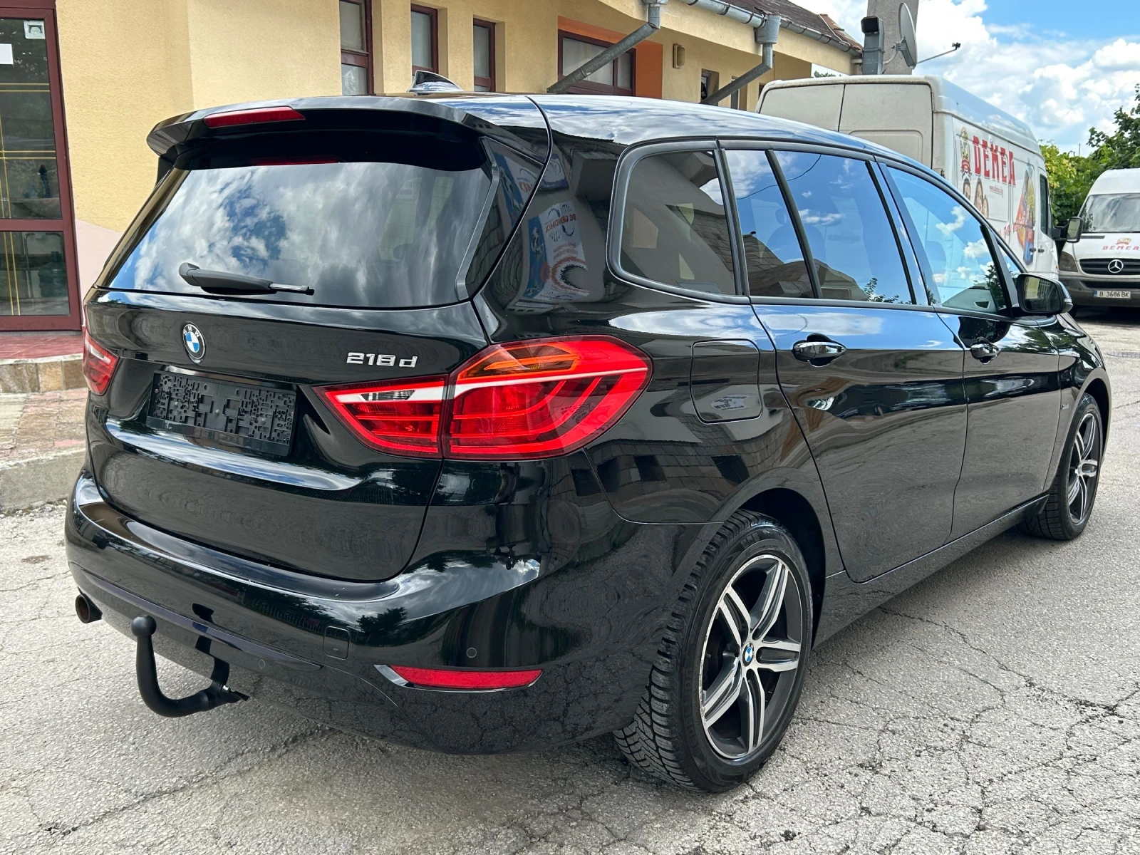 BMW 2 Gran Tourer 2.0d 150k.c. 7 МЕСТА / АВТОМАТИК, снимка 5 - Автомобили и джипове - 55192108