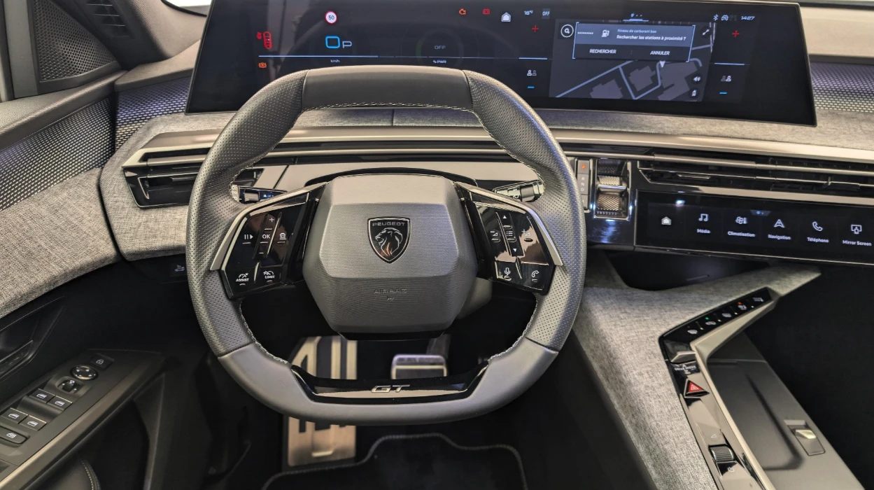 Peugeot 3008 GT, снимка 15 - Автомобили и джипове - 55222221