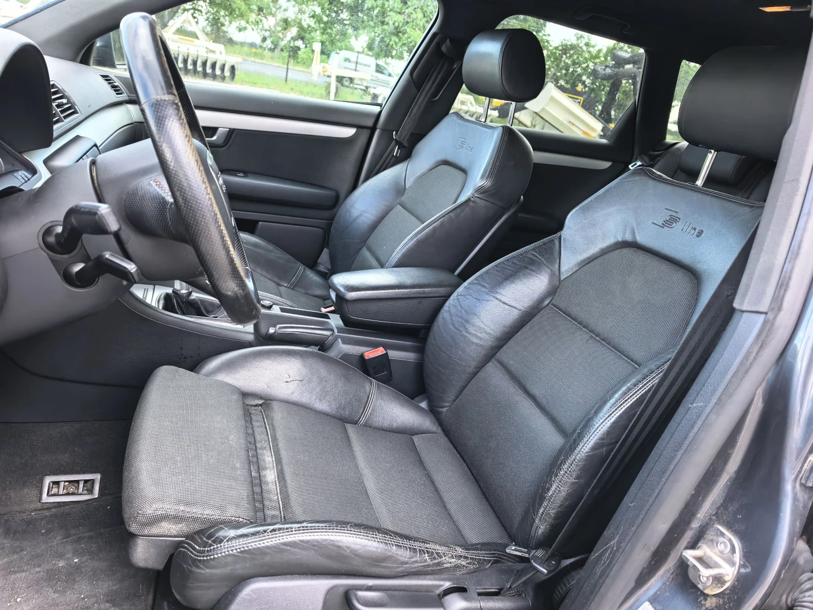 Audi A4 2.0тди 140кс Две Три Забележки , снимка 13 - Автомобили и джипове - 55225349