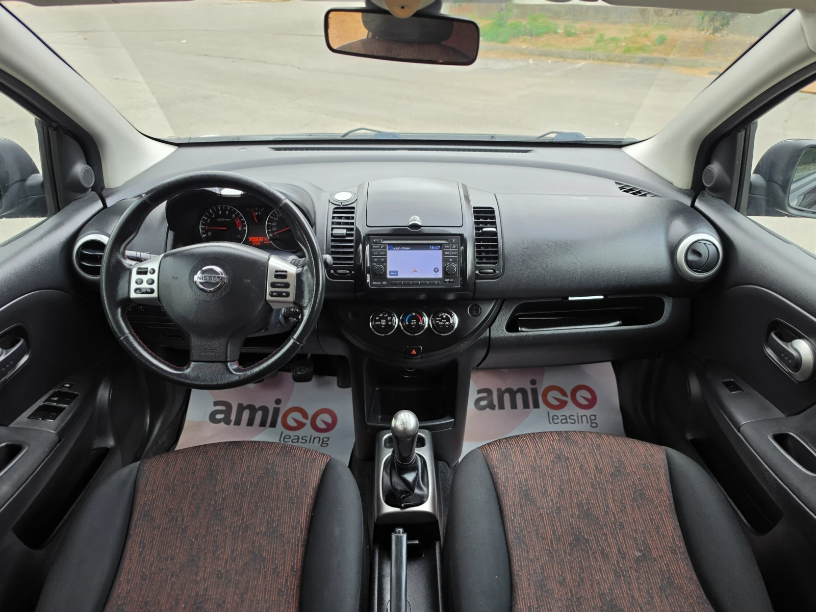 Nissan Note 1.4i 88hp * НАВИ * EURO 5 * ЛИЗИНГ * , снимка 15 - Автомобили и джипове - 55228198
