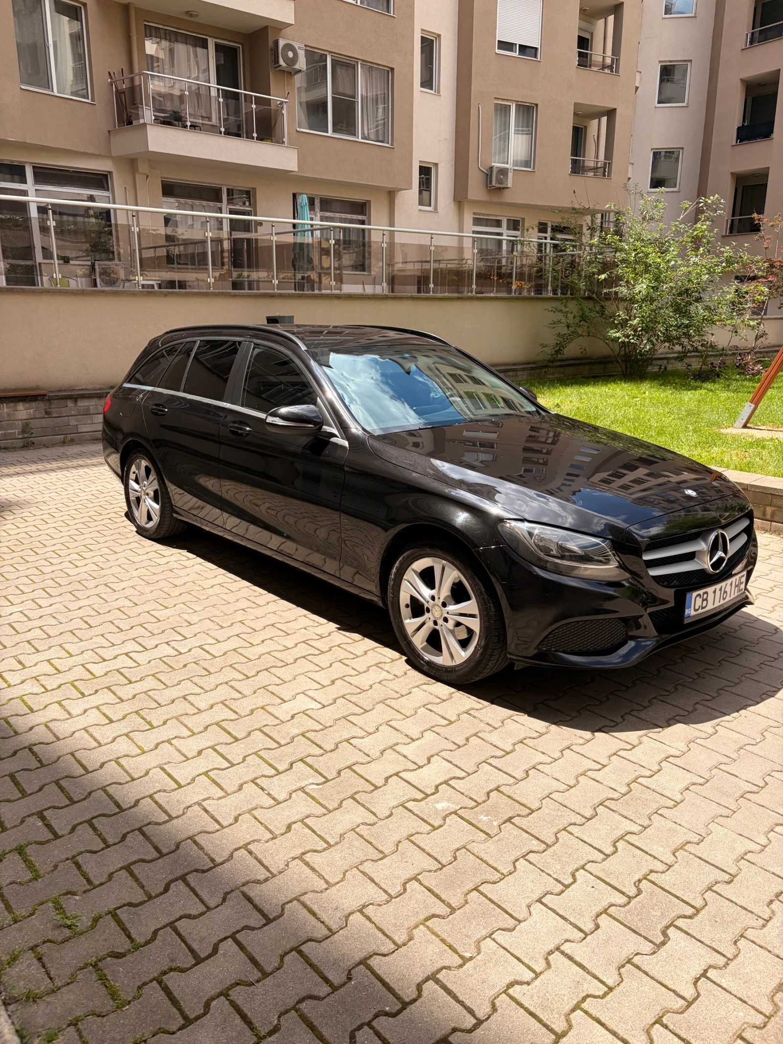 Mercedes-Benz C 180, снимка 4 - Автомобили и джипове - 55249923