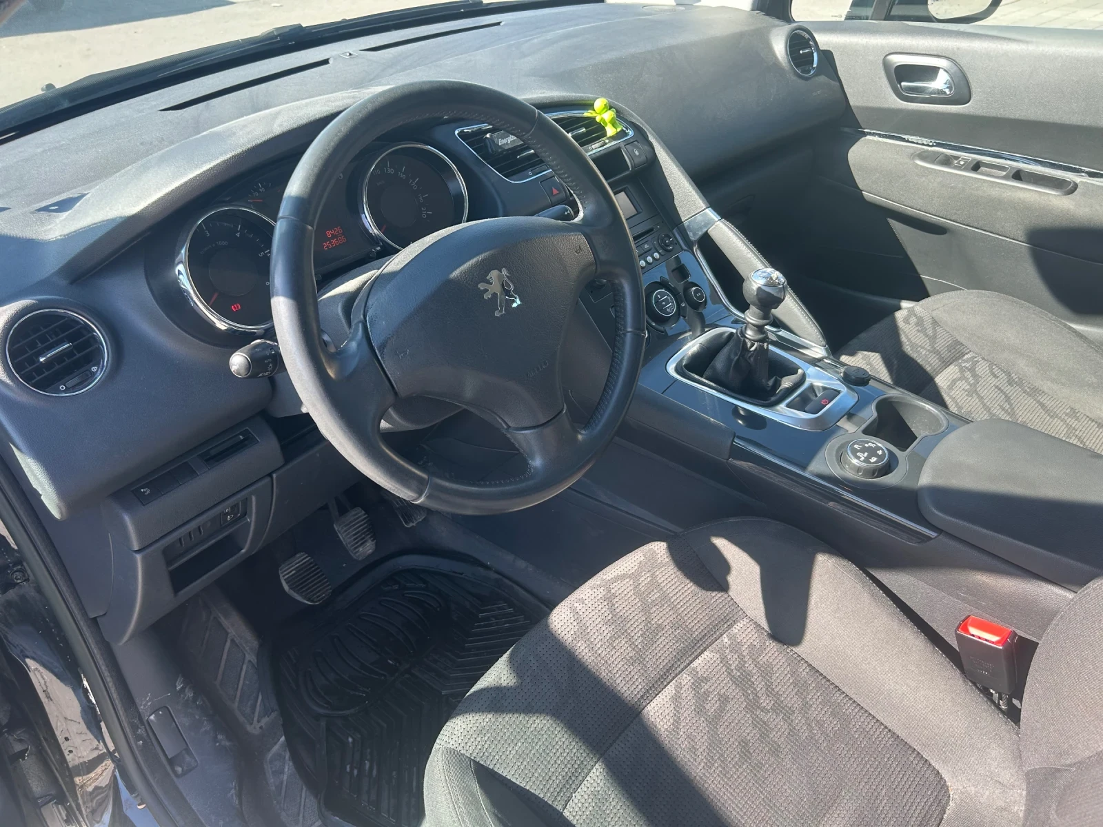 Peugeot 3008, снимка 7 - Автомобили и джипове - 55354414