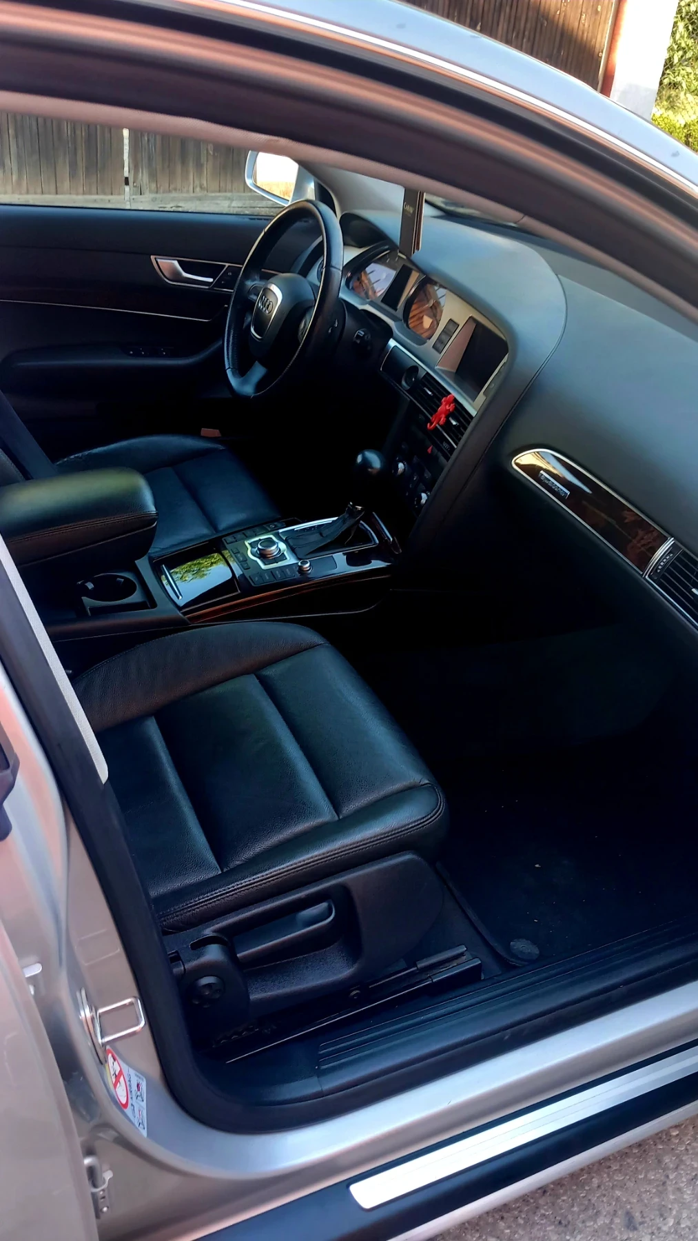 Audi A6, снимка 8 - Автомобили и джипове - 55456532