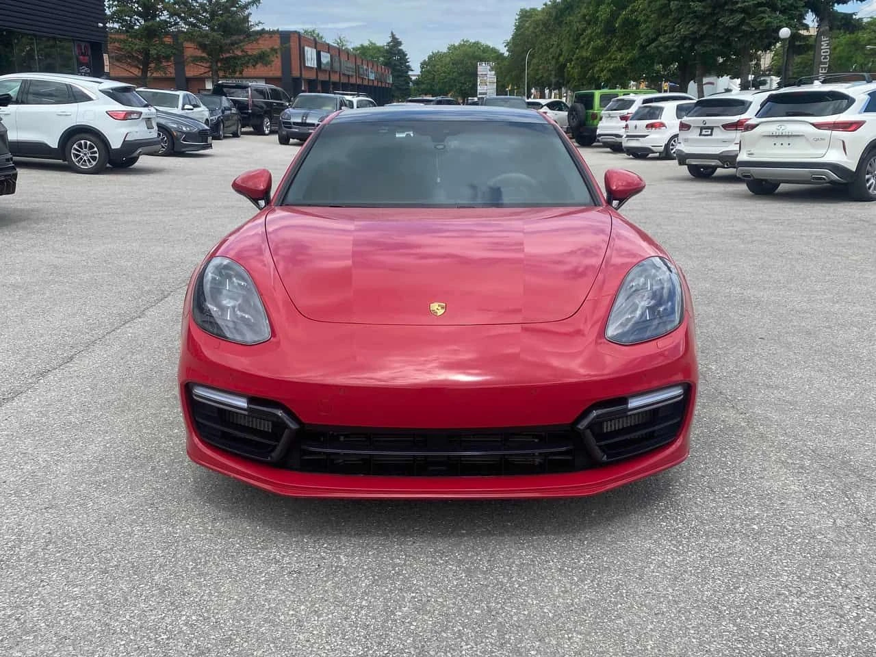 Porsche Panamera * GTS * КОЖА/АЛКАНТАРА* ПРЕДСТАВИТЕЛСТВО* , снимка 2 - Автомобили и джипове - 55538622