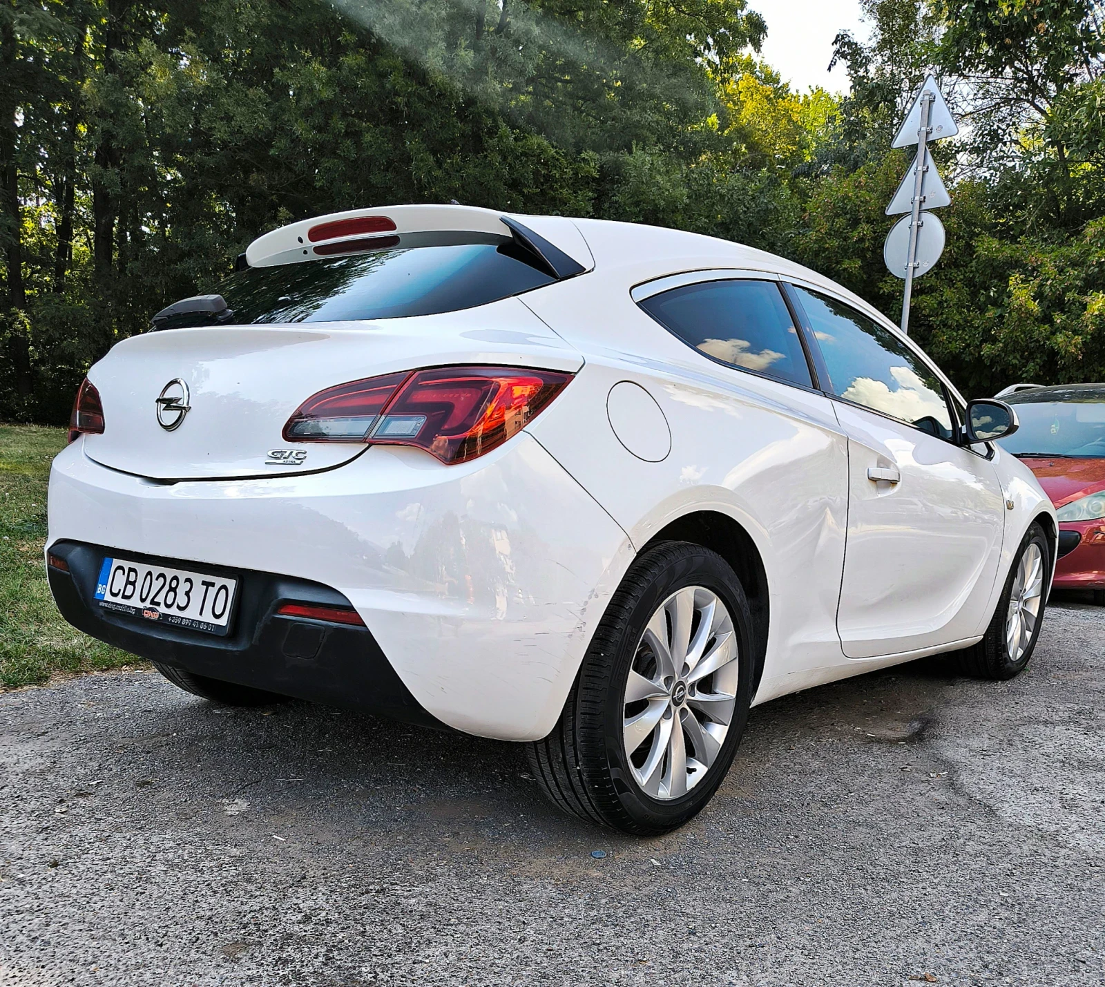 Opel Astra GTC, снимка 6 - Автомобили и джипове - 55617141